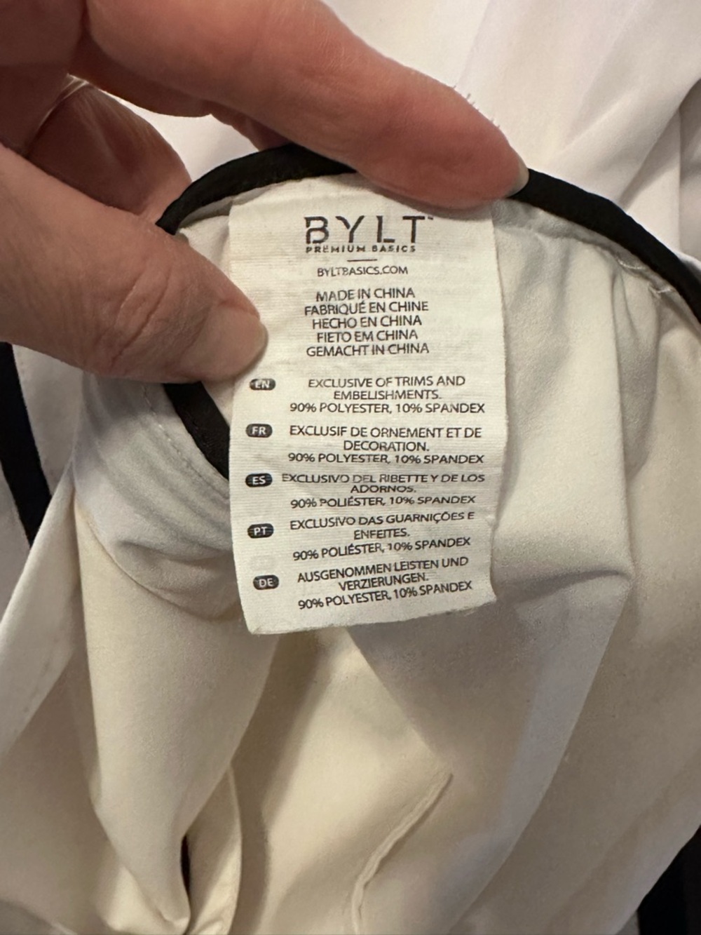 BYLT Premium Basics Women’s Flow Lightweight White Hooded Jacket Medium GUC - Picture 6 of 10